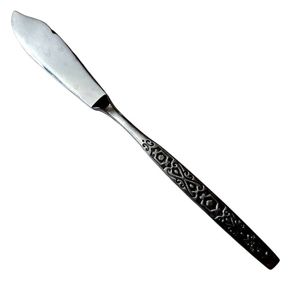 Oneida Other - Oneida Spanish Mood Butter Knife 6.5" ornate handle vintage flatware piece